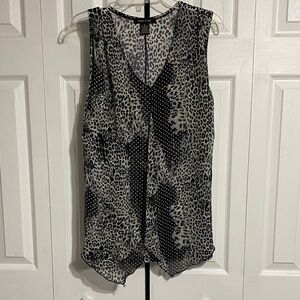 Adele & May animal print sleeveless blouse size XL
